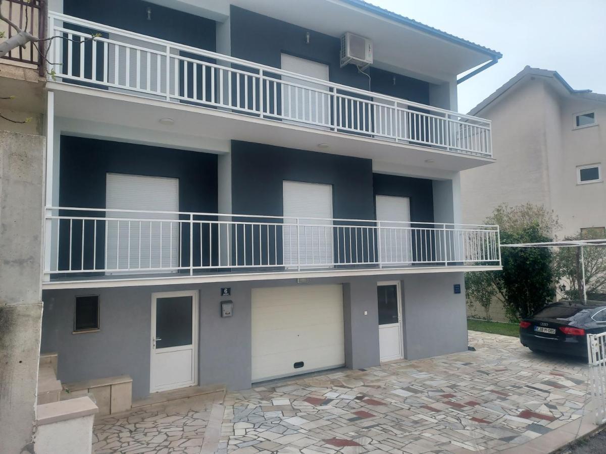 Apartment Sano Podstrana Dış mekan fotoğraf